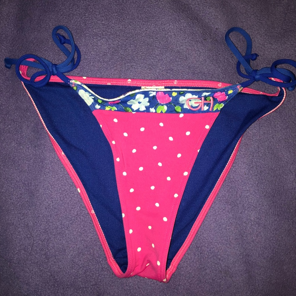 Gilly Hicks Swim Bottoms